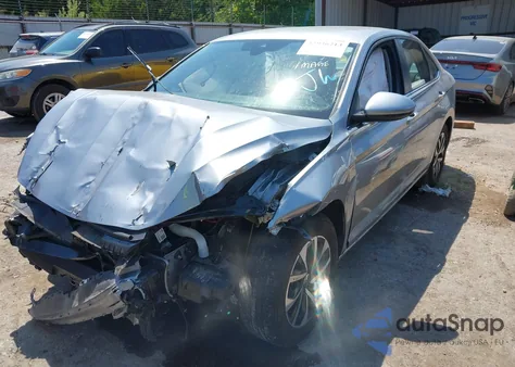 2024 Volkswagen Jetta 1.5T S z USA, uszkodzony, nr VIN 3VW5M7BU0RM055042